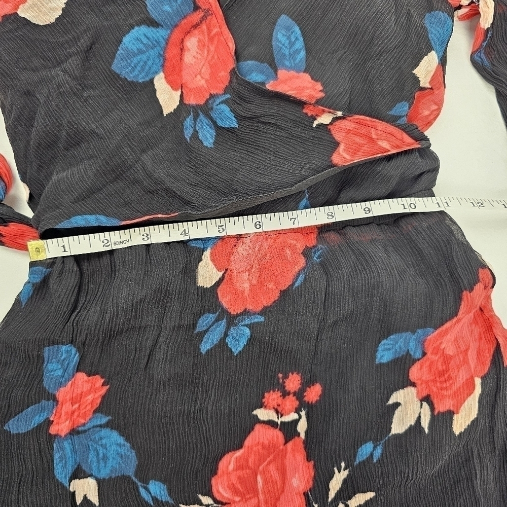 Club Monaco Jowdie Wrap-Front Tiered-Sleeves Floral-Print Silk Dress - Picture 9 of 13
